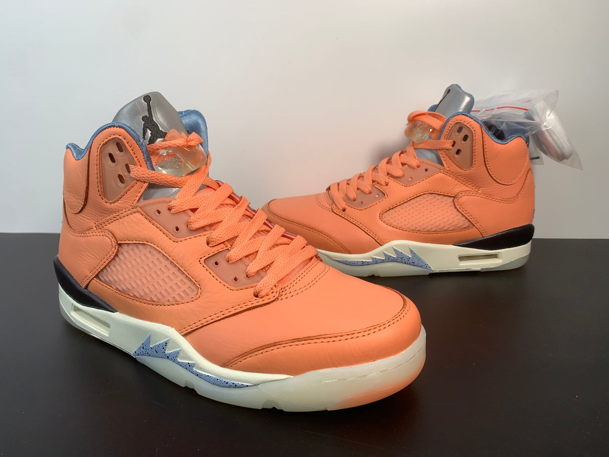 DJ Khaled x Air Jordan 5 Retro SP We The Best Crimson Bliss  DV4982-641 - Angle View 4