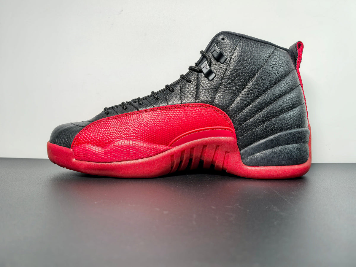 Air Jordan 12   Retro Mid Flu Game  CT8013-002 - Angle View 2