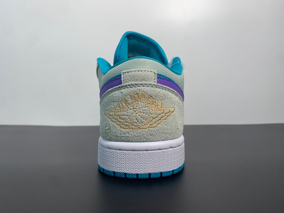 Air Jordan 1 Low Pistachio Frost Celestial Aquatone DX4334-300 - Angle View 6