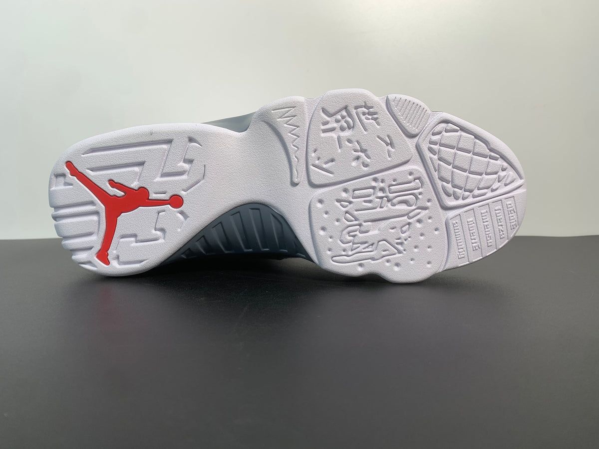 Air Jordan 9“Fire Red” - Angle View 8