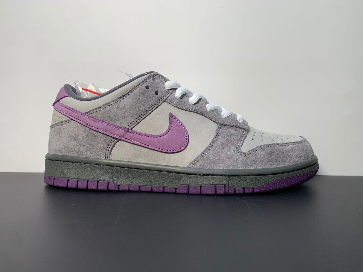 NK Dunk SB Low Purple Pigeon - View 1