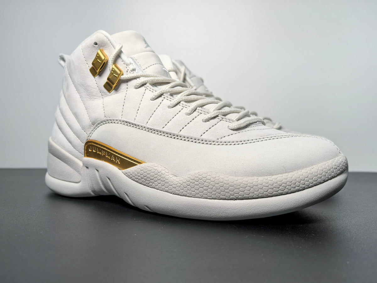 Wmns Air Jordan 12 Retro 'Phantom' - Angle View 3