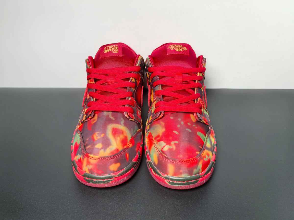 The Wizard of Oz X Nike SB Dunk Low“Ruby Slipper” - View 5