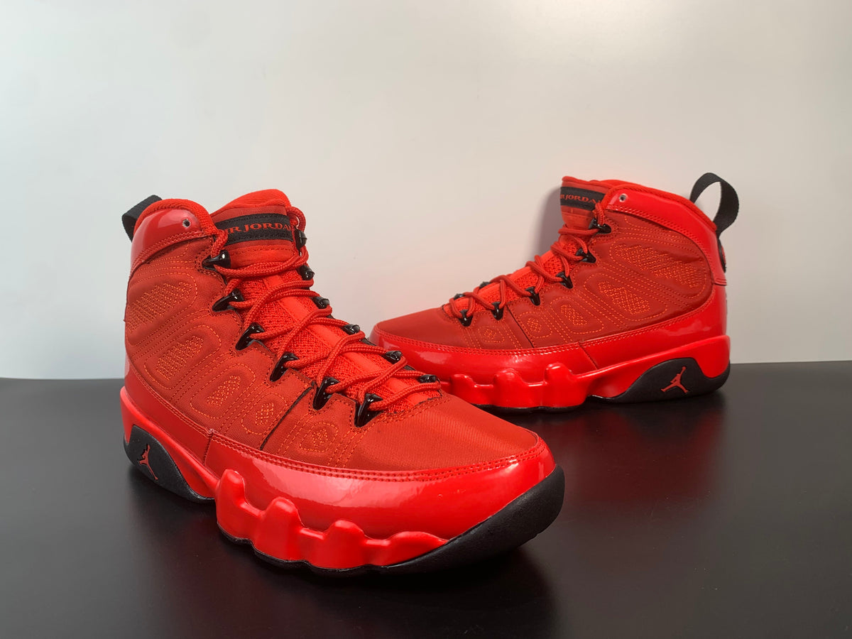 Air Jordan 9 Chile Red - Angle View 5