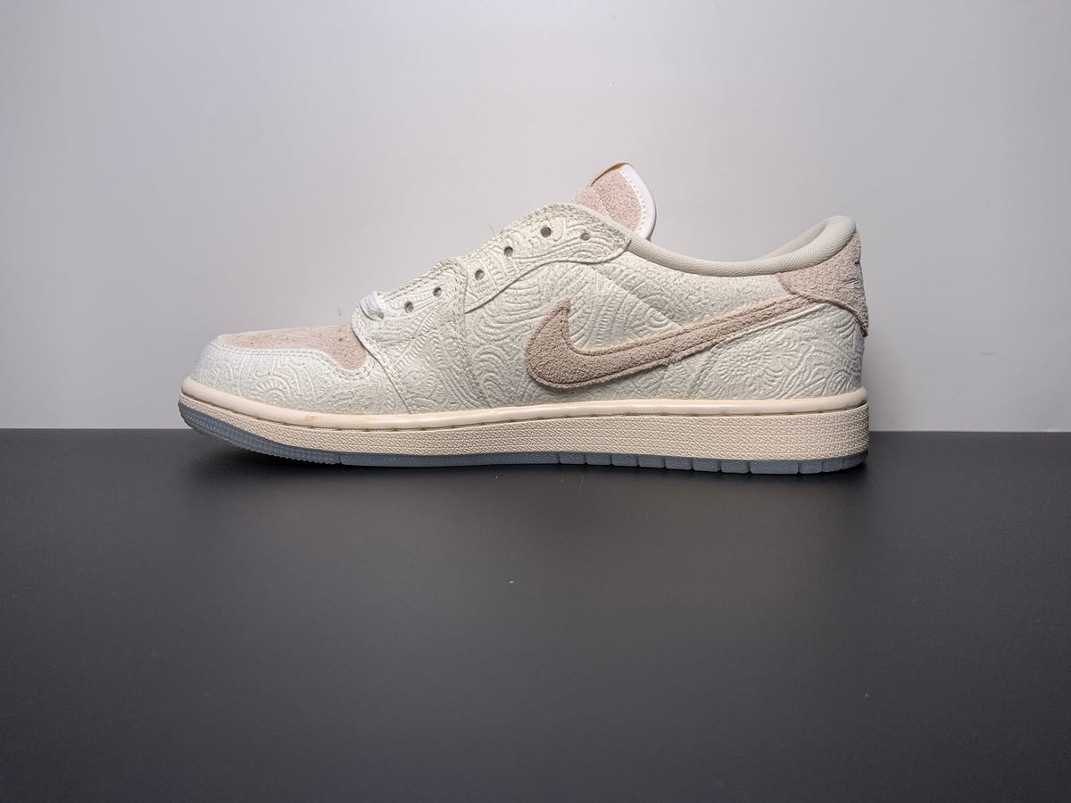Chris Paul x Air Jordan 1 Low OG ”Give Them Flowers“ FZ0455-200 - Angle View 2