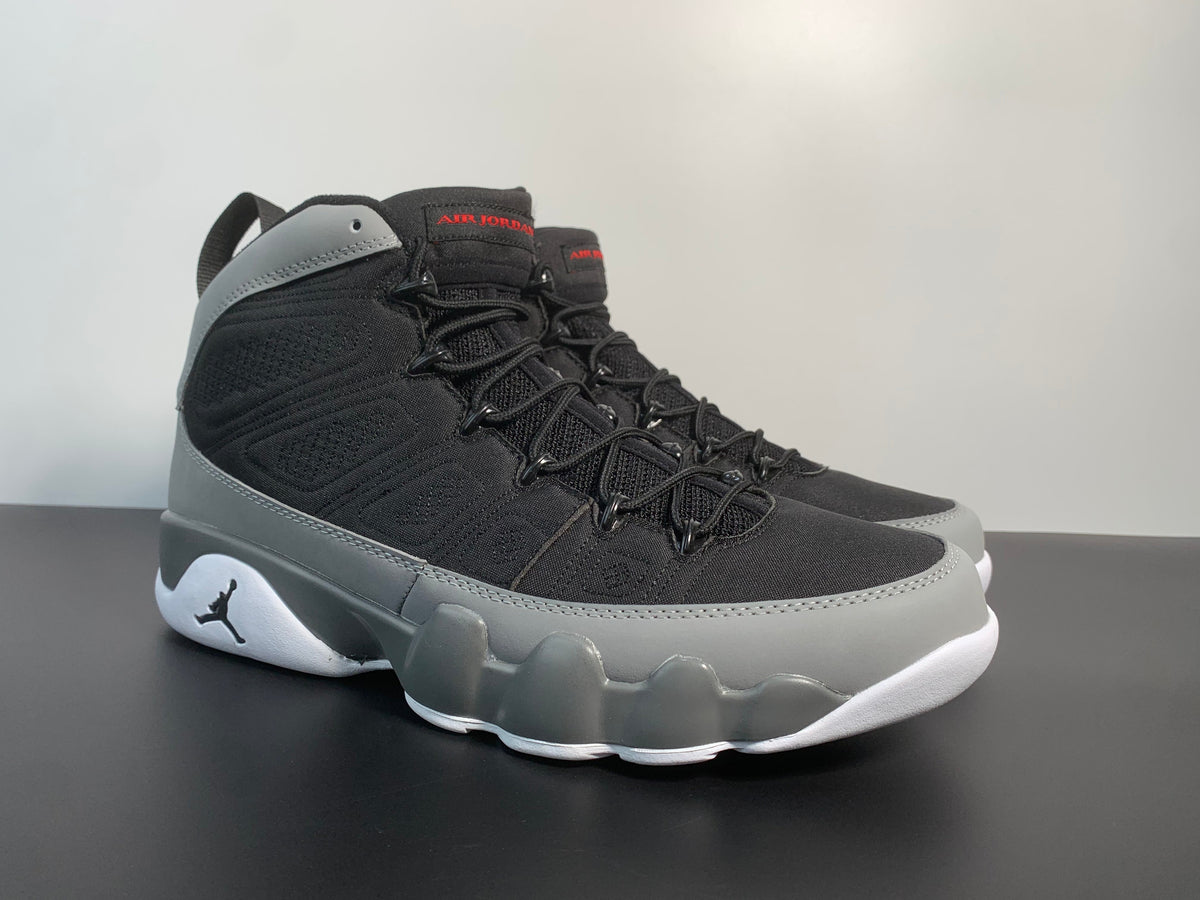 Air Jordan 9 Particle Grey - Angle View 3