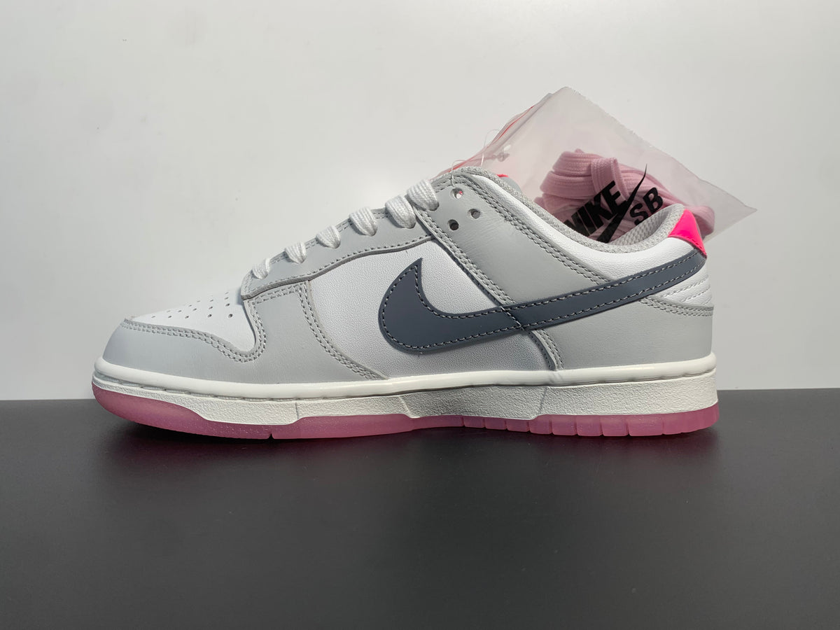 Nike Dunk Low 520 Pack Pink ‘’Summit White and Pink Foam‘’  FN3451-161 - View 2