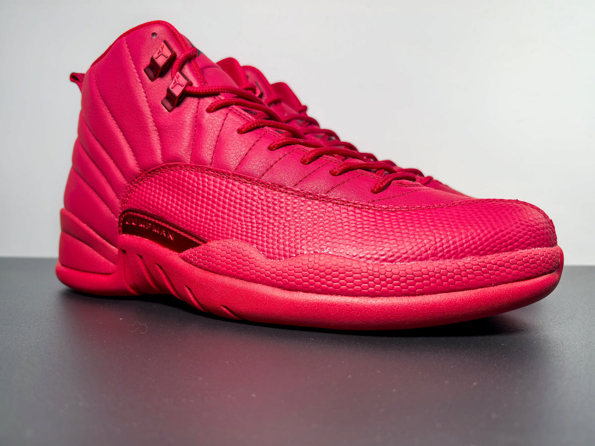 Air Jordan 12 Retro 'Gym Red' - Angle View 3