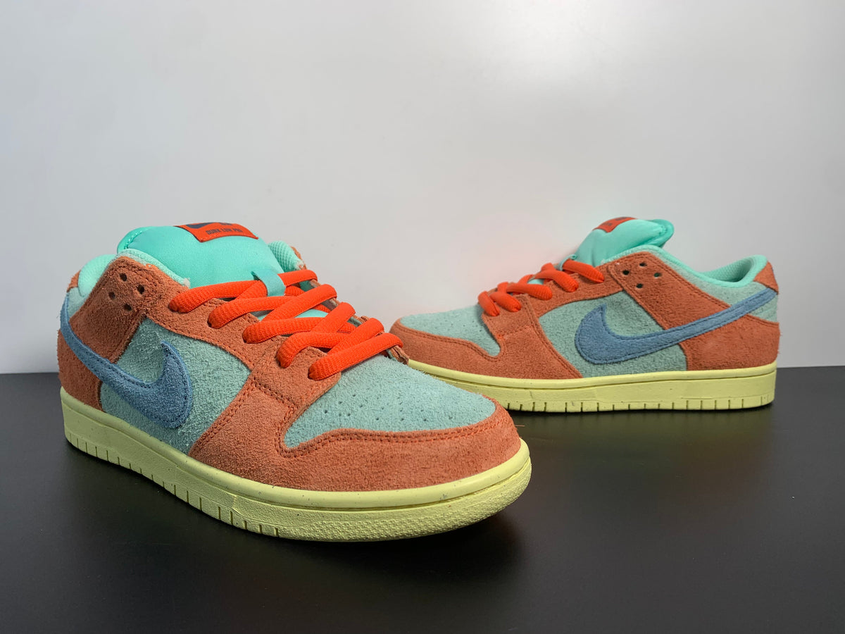 Nike SB Dunk Low Noise Aqua Emerald Rise Orange DV5429-800 - View 3