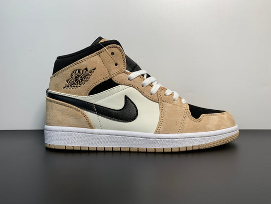 Air Jordan 1 Mid WMNS“ Barely Orange”  BQ6472-800 - Main View