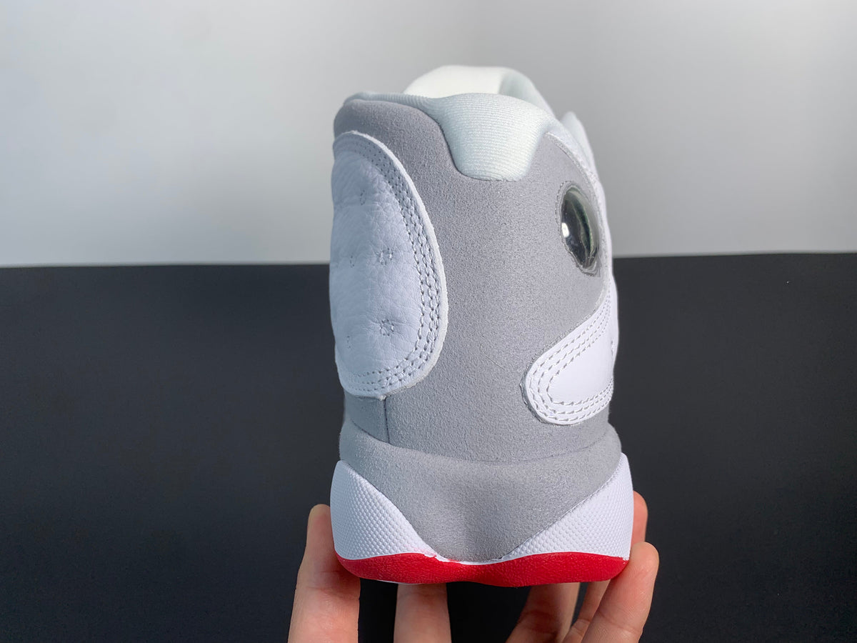 Air Jordan 13 Retro 'White Wolf Grey' - Angle View 4