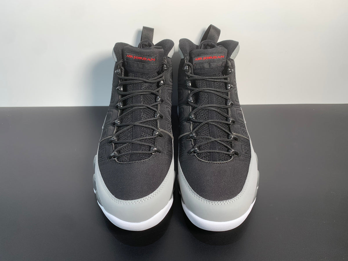 Air Jordan 9 Particle Grey - Angle View 5