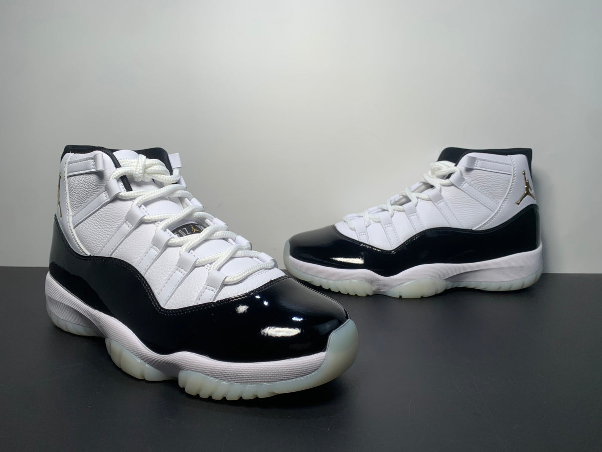 Air JORDAN 11 RETRO Defining Moments DMP Gratitude CT8012-170 - Angle View 3