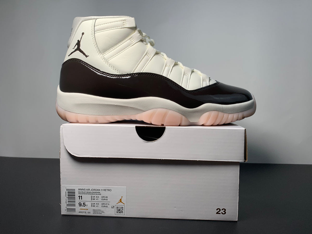 Air Jordan 11 “Neapolita AR0715-101 - Angle View 9