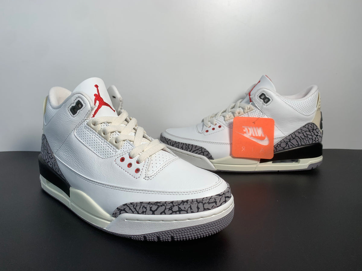 Air Jordan 3 “White Cement Reimagined” DN3707-100 - Angle View 4