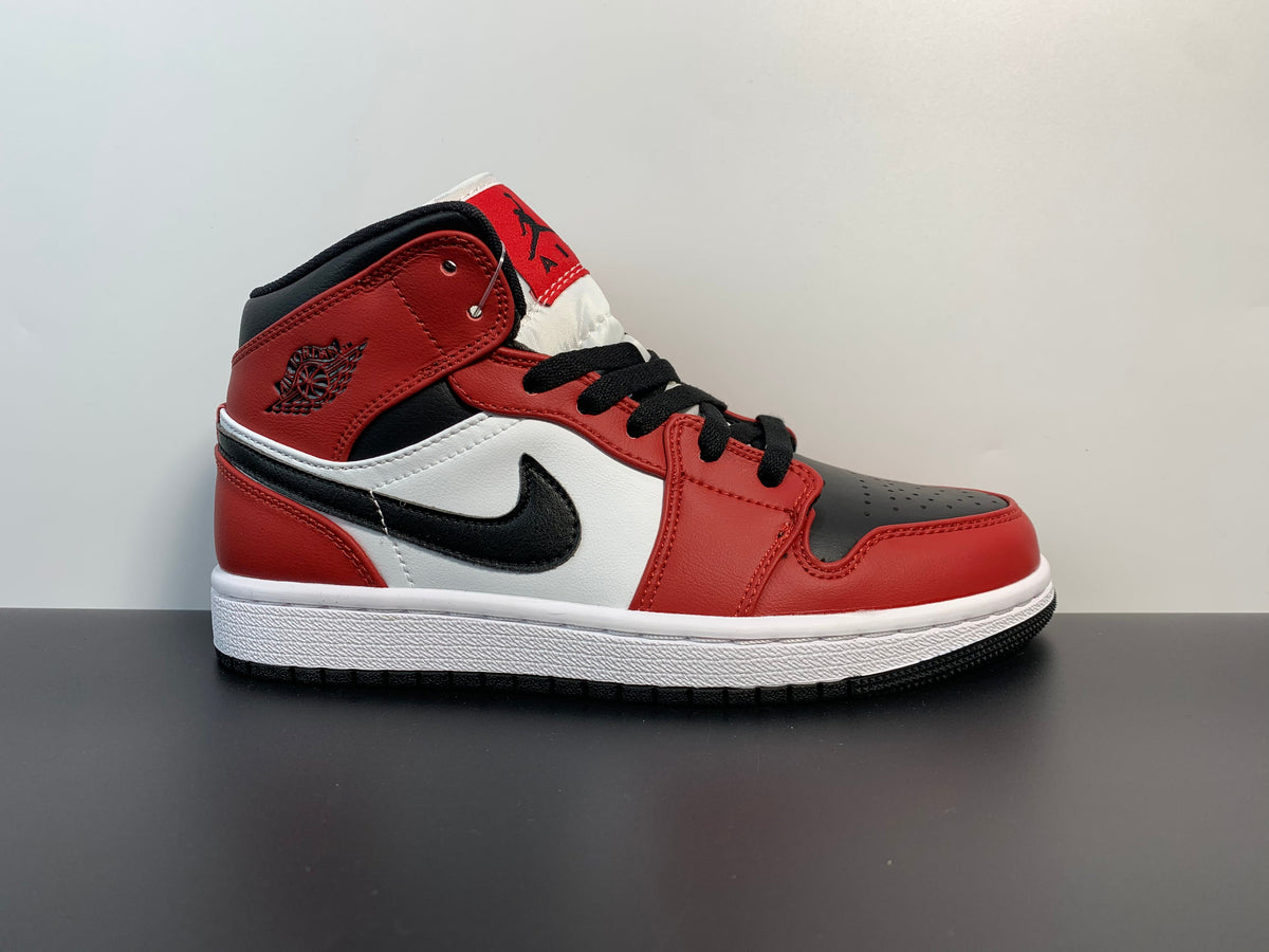 Nike Air Jordan 1 Mid Chicago - Black Toe 554724-069 - Main View