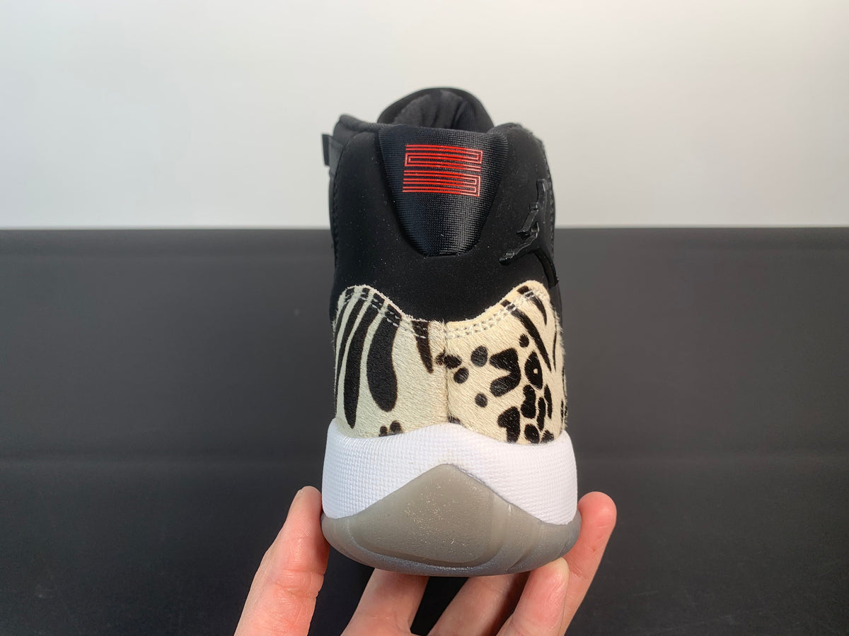 Air Jordan 11 Animal instinct AR0715-010 - Angle View 10