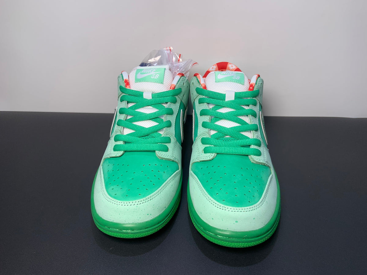 CONCEPTS × Nike Dunk SB Low Green Lobster - View 7