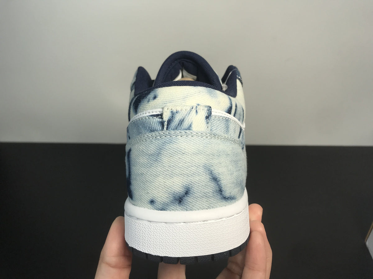 Air Jordan 1 Low Denim Blue Patchwork Star - Angle View 5