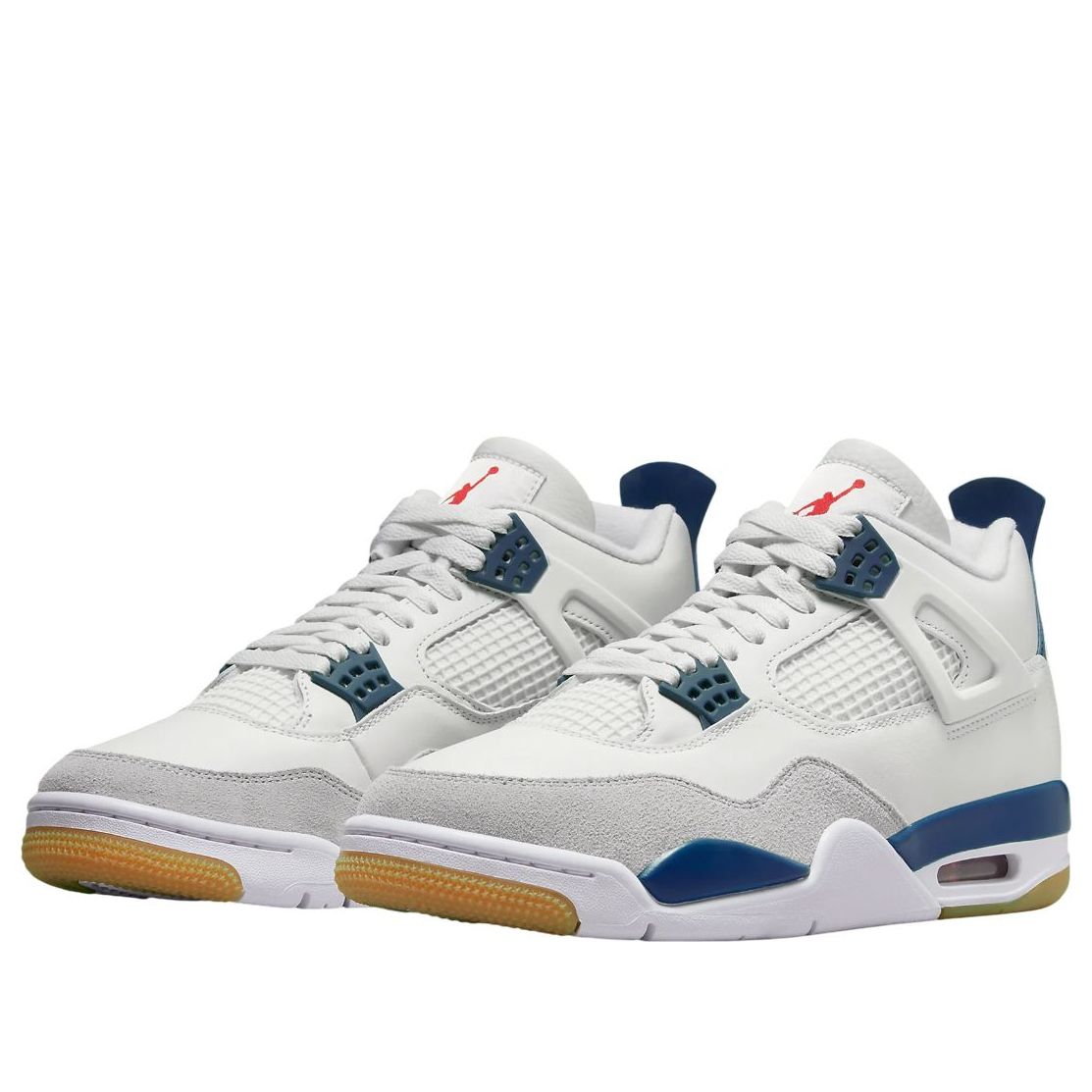 Air Jordan 4 Retro SB ‘White Navy’ - Angle View 3