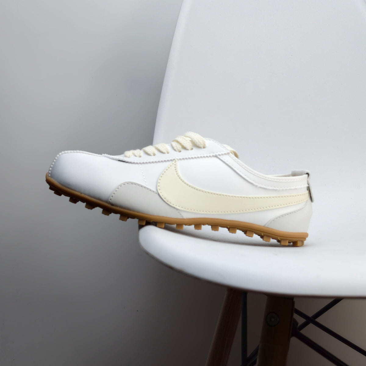 Jacquemus x Nike Wmns Moon Shoe OG 'Summit White Soft Pearl Gum' - View 1