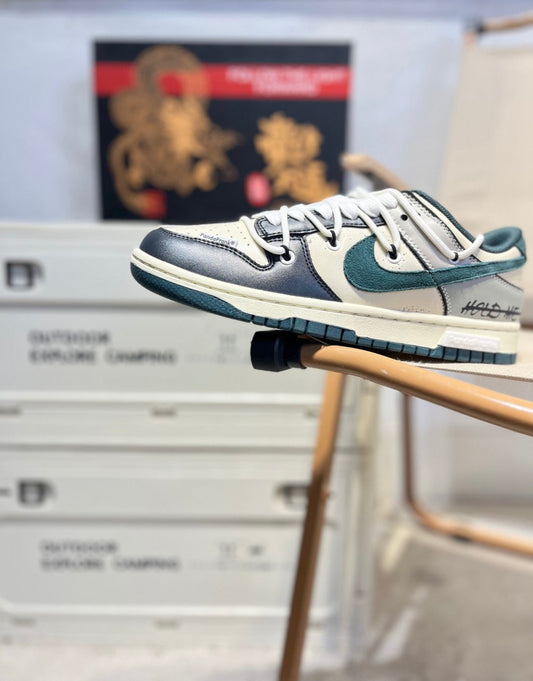 Nike SB Dunk Low "Panda Prank" Dark Green QS7021906 - View 1