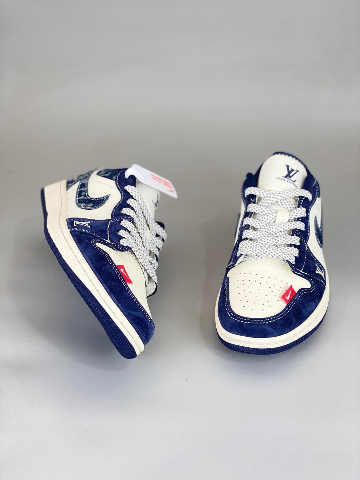 Nike Air Jordan 1 Low x Louis Vuitton YX5066-368 - Angle View 7