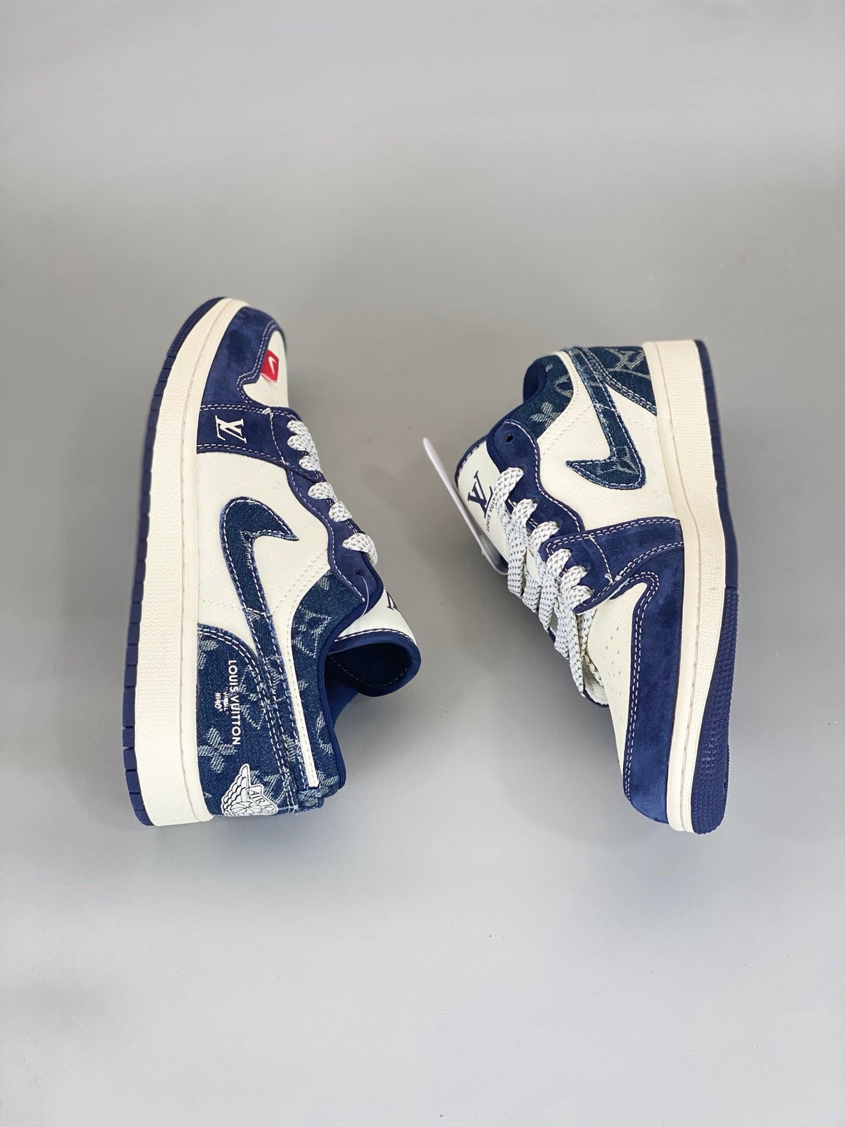 Nike Air Jordan 1 Low x Louis Vuitton YX5066-368 - Angle View 8