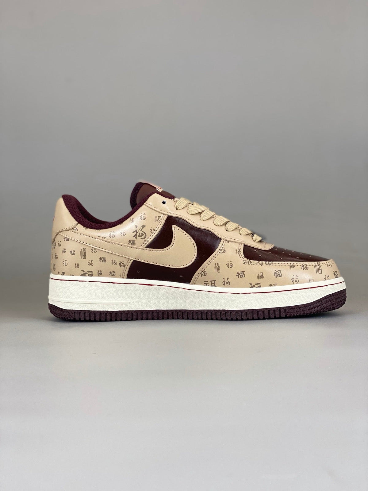 NIke Air Force 1 '07 Low  Cream Dark Brown NH0601-501 - Angle View 3