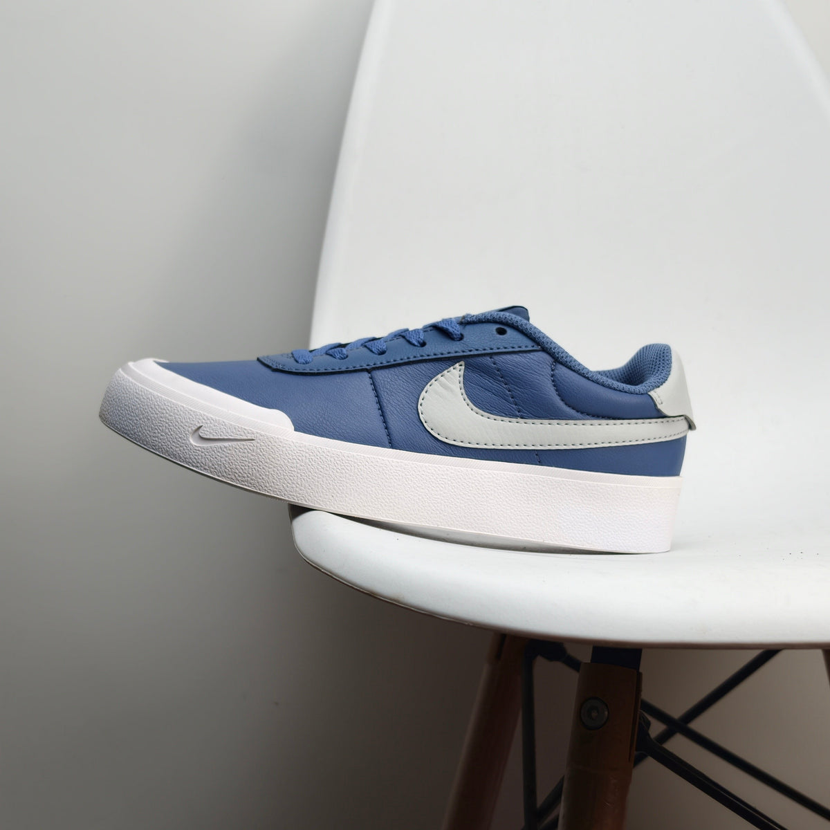 Nike COURT SHOT Navy  FQ8146-100 - View 1