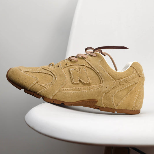 MiuMiu x New Balance 530 SL Beige - Main View