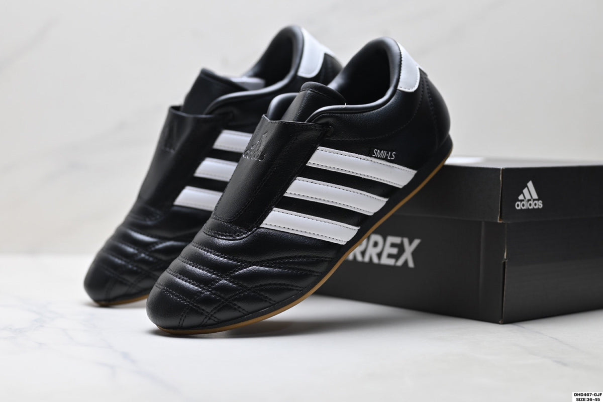 Adidas Originals Taekwondo Core Black JQ4775 - Main View