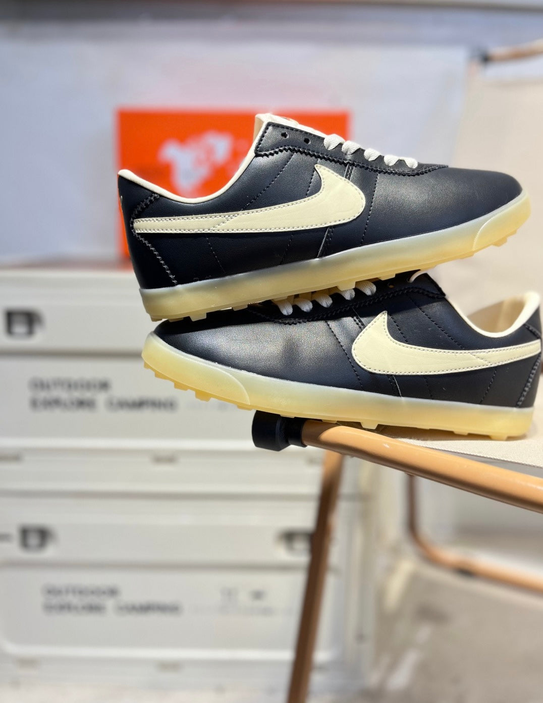Nike Astrograbber Leather Black II1259-600 - View 2