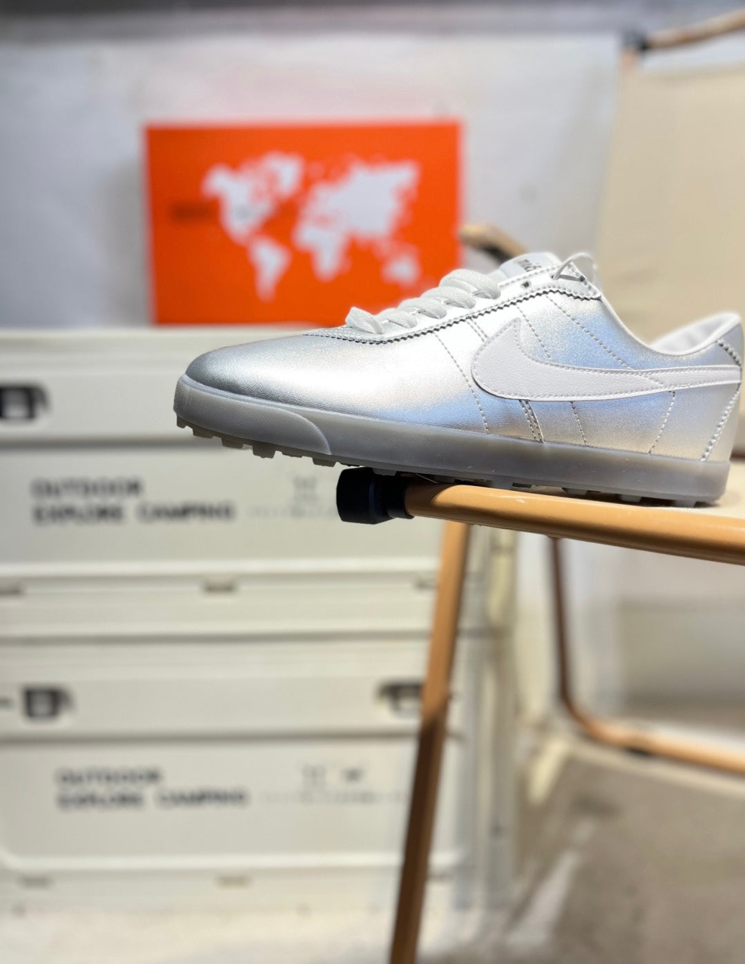 Nike Astrograbber Leather 'Metallic Silver'  II1259-600 - View 1