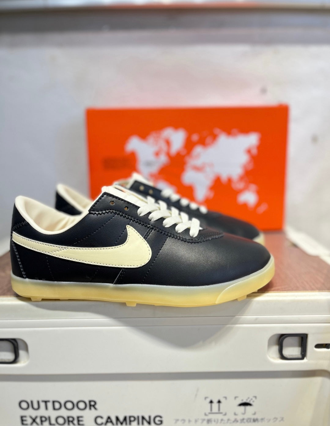 Nike Astrograbber Leather Black II1259-600 - View 5