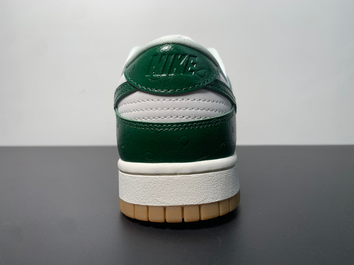 Nike Dunk Low LX WMNS Gorge Green - View 9