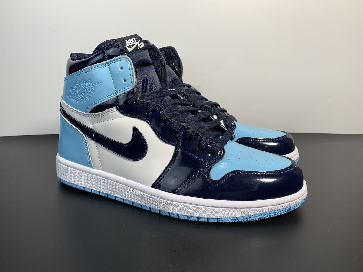 Air Jordan 1 High OG University Blue- CD0461 401 - Angle View 5