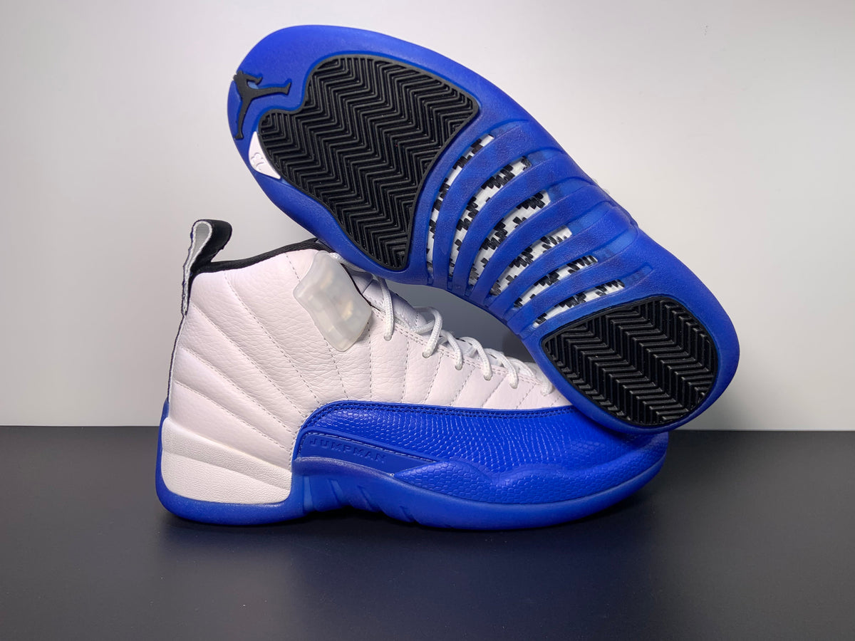 Air Jordan 12 Retro 'Blueberry' - Angle View 5
