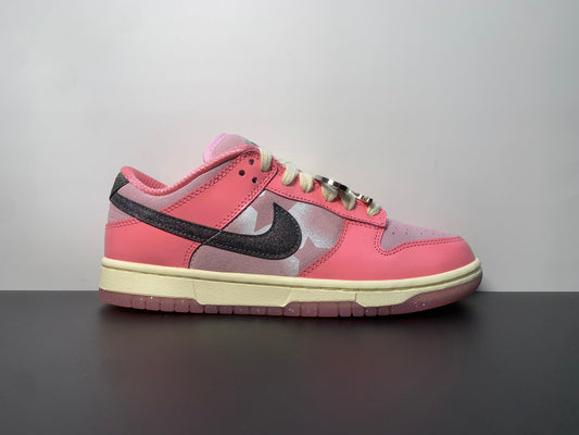 NK Dunk SB Low Hot Punch and Pink Foam FN8927-621 - View 1