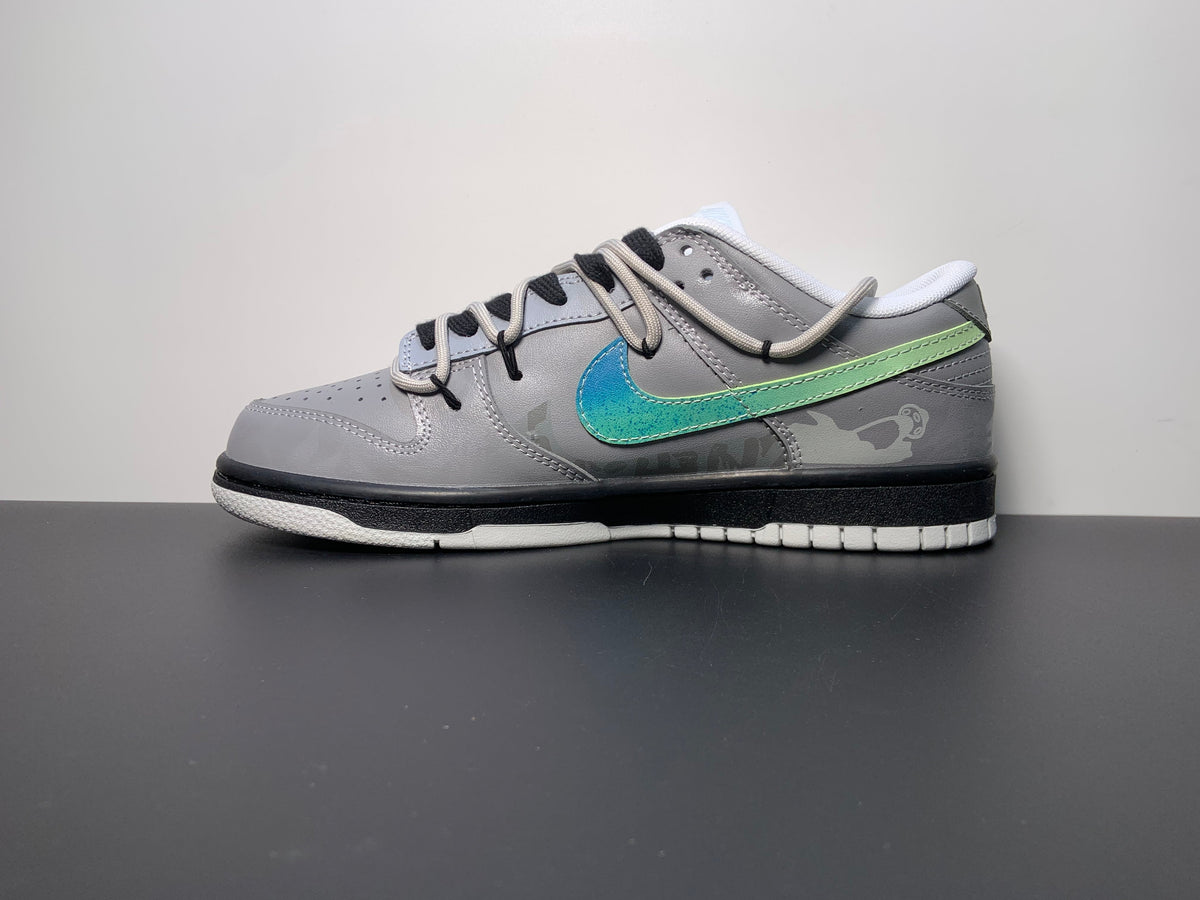 Nike Dunk LOW SB Space Exploration Gray - View 2