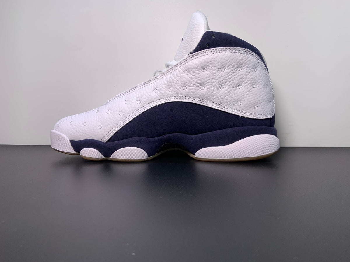Air Jordan 13 Retro 'Midnight Navy' - Angle View 2