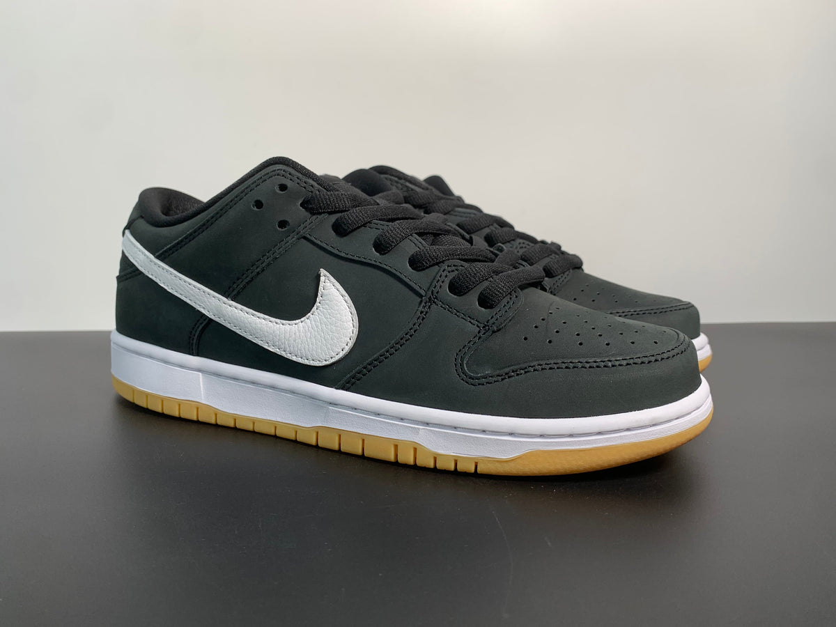 Nike Dunk Low SB 'Black Gum'‘ CD2563-101 - View 3