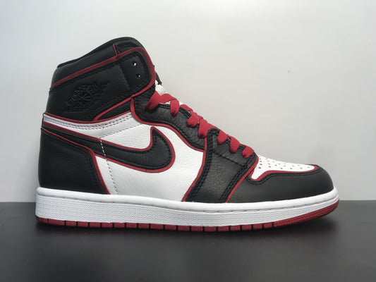 Air Jordan 1 Retro High Bloodline 555088-062 - Main View