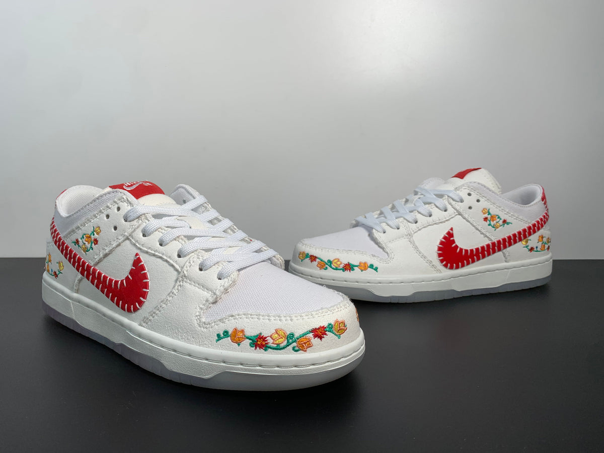 Dunk Low Decon SB 'N7 - Sail University Red'  FD6951-700 - View 4