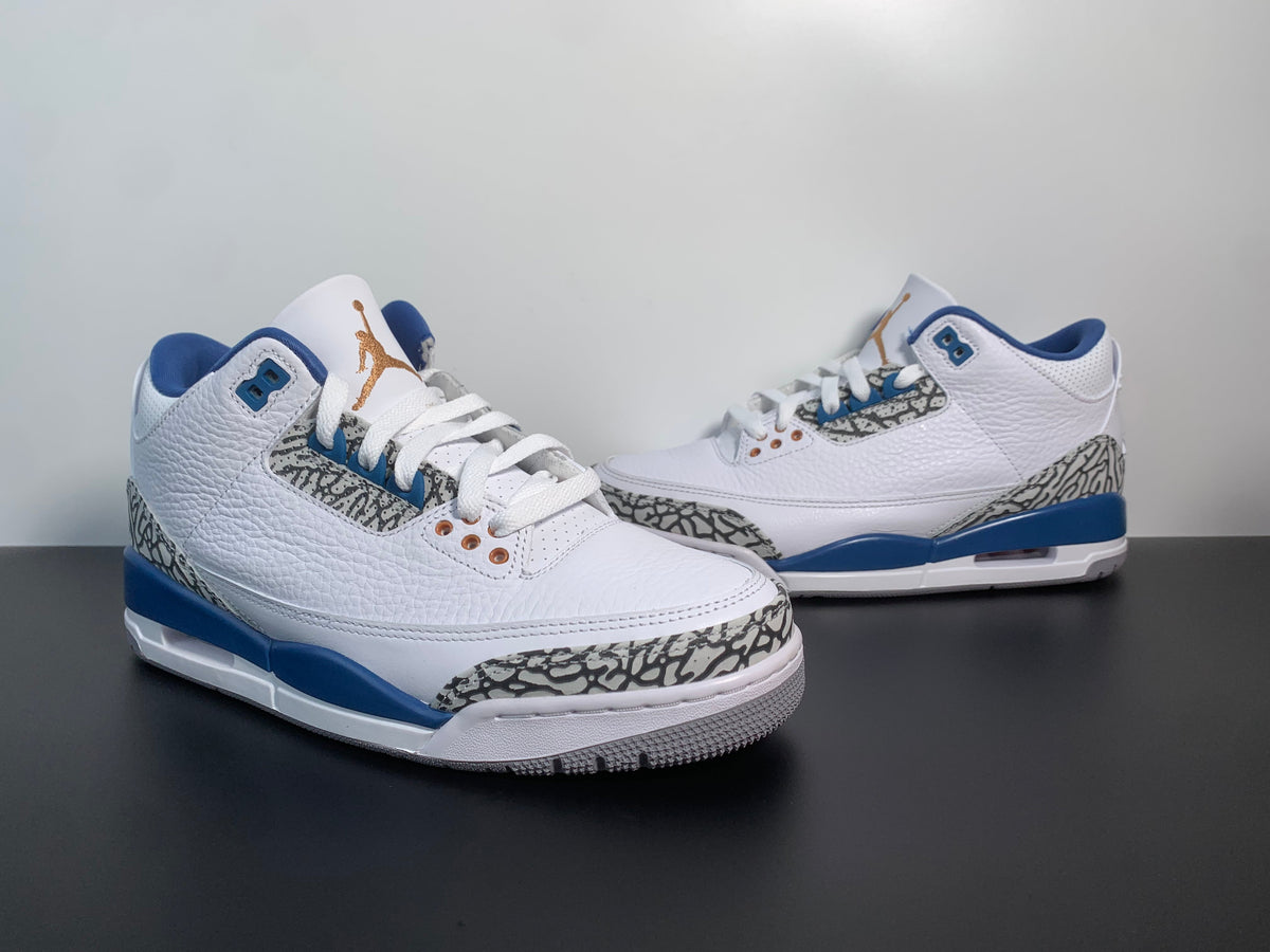 Air Jordan 3 Retro “wizards” CT8532-148 - Angle View 3