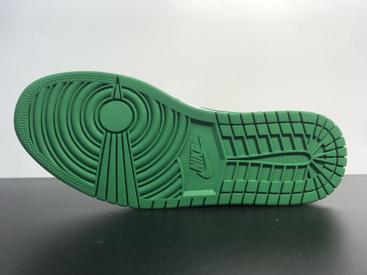 Air Jordan 1 Mid Green Toe - Angle View 6