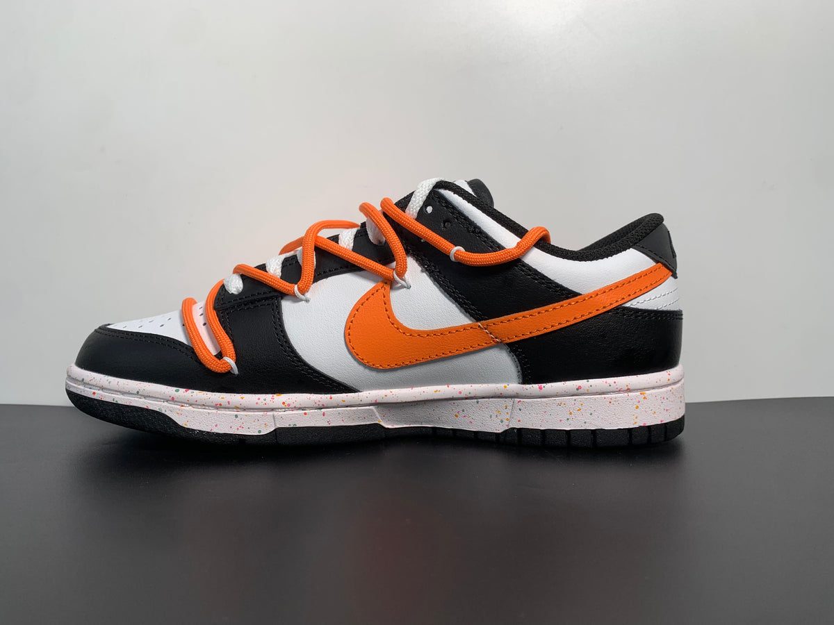 SB Dunk Low”Multi-Color orange FD4623-144 - View 2