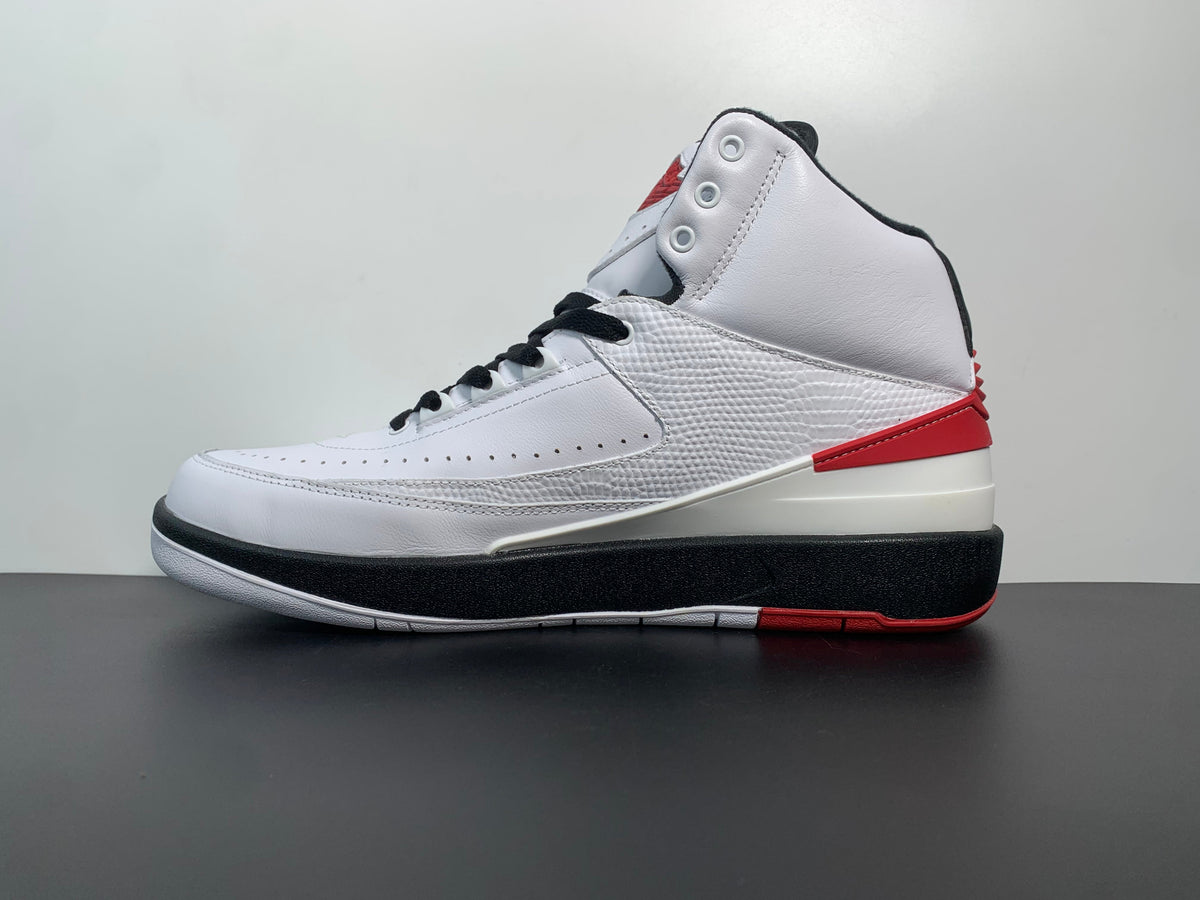 Air Jordan 2 OG “Chicago” DX2454-106 - Angle View 2