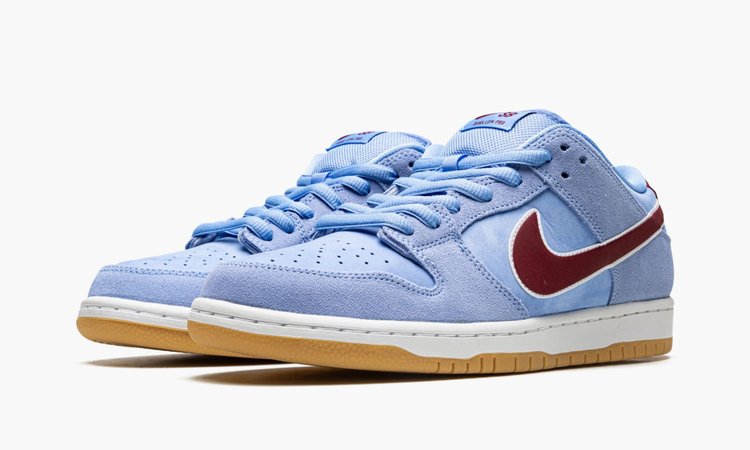 Nike SB Dunk Low Philadelphia Phillies - View 5