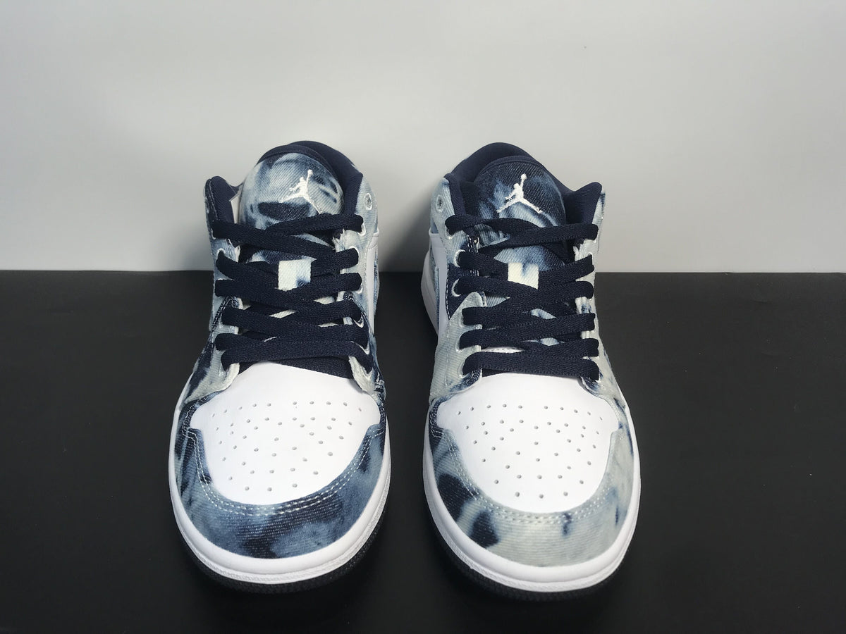 Air Jordan 1 Low Denim Blue Patchwork Star - Angle View 4